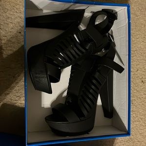 Black Nubic Heeled Sandals, size 8